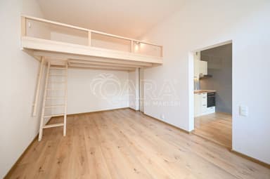 Náhled fotografie 6