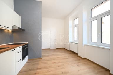 Náhled fotografie 3
