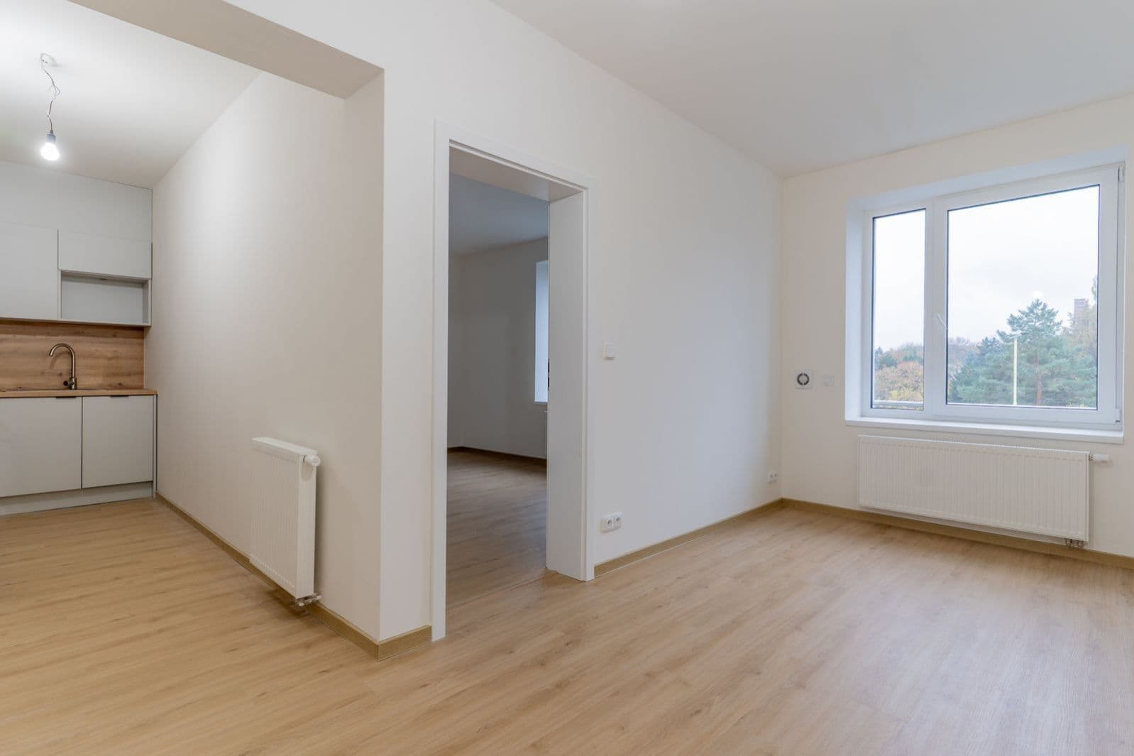 PRONAJATO – Rezidence Obora – nově dokončený byt 2+kk, 43 m², sklep, ul. Špitálská, Příbram